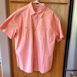 IZOD Men's coral Short Sleeve Button Down Shirt